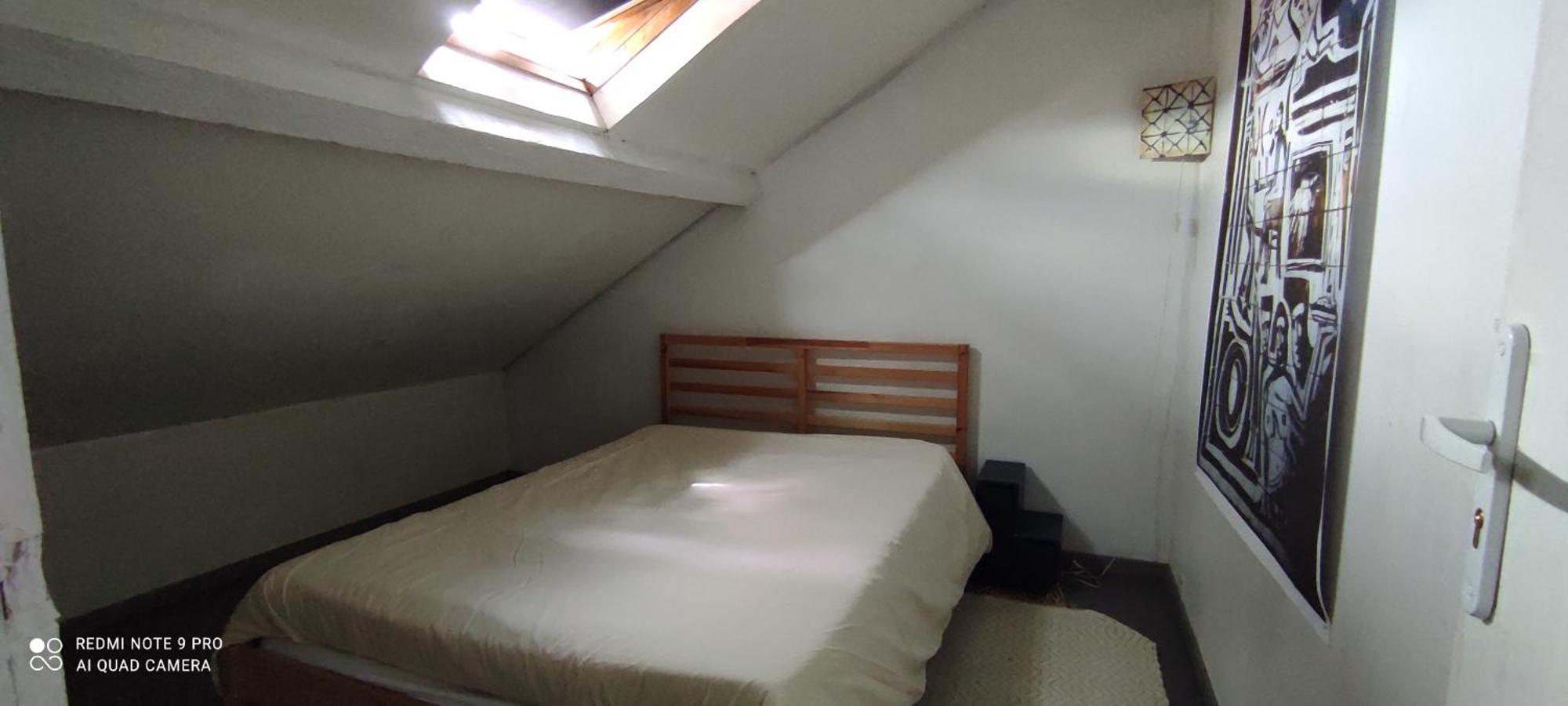 Grande Maison Ancienne Simple Et Spacieuse. Виши Екстериор снимка