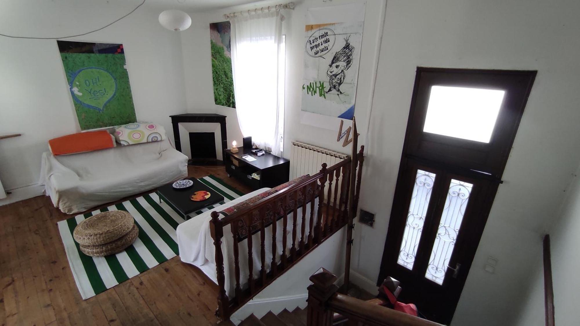 Grande Maison Ancienne Simple Et Spacieuse. Виши Екстериор снимка